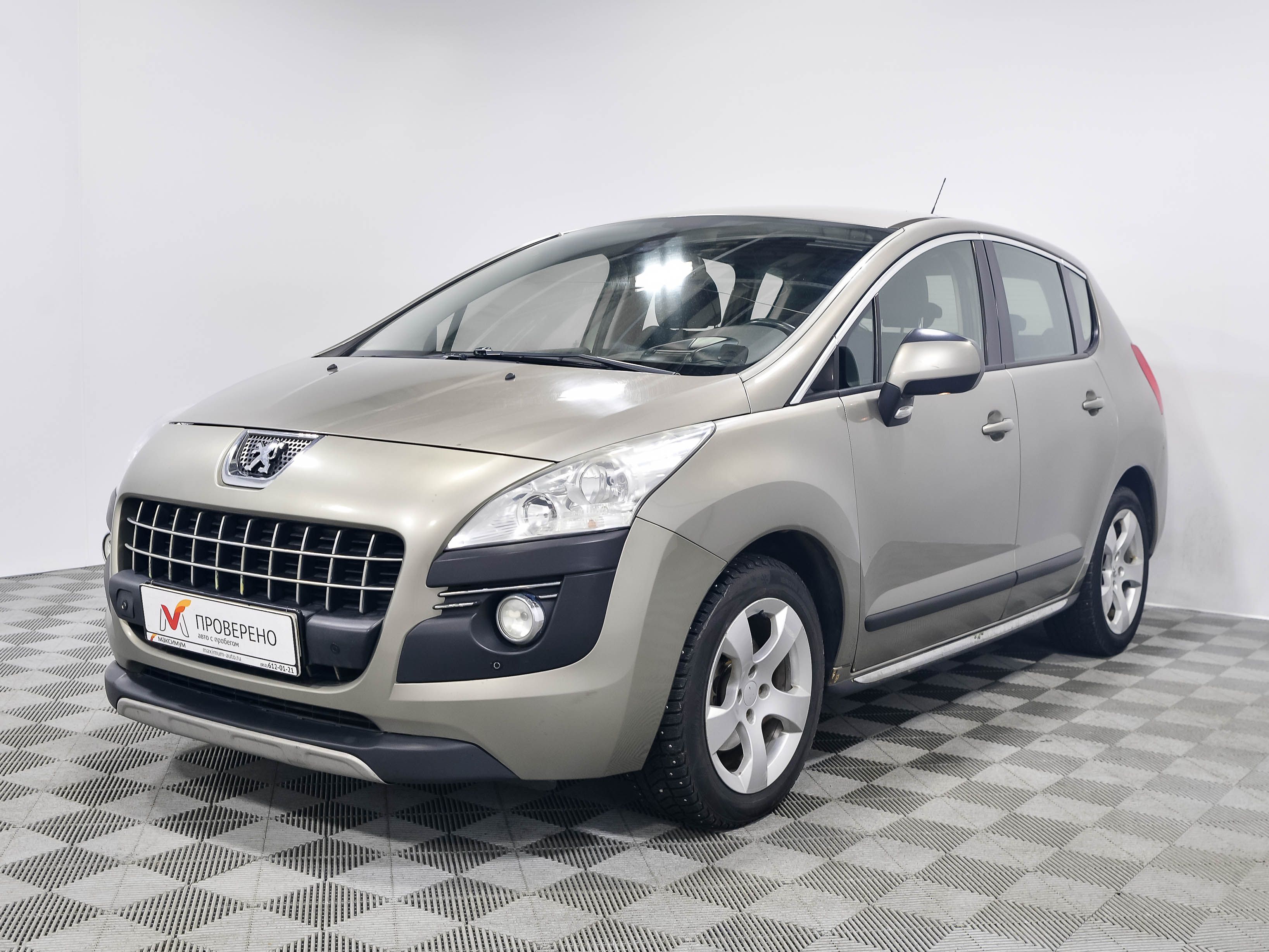 Продано: Peugeot 3008 I поколение 1.6 HDi AMT 112 л.с. бежевый в  Санкт-Петербурге - Quto.ru