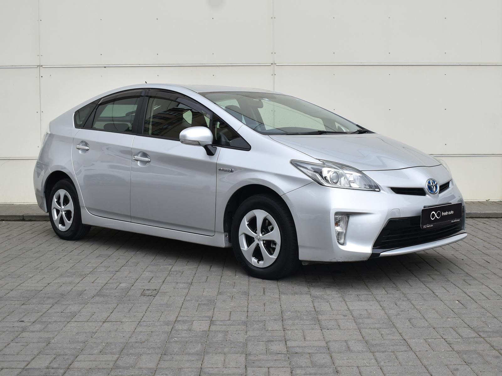 Продано: Toyota Prius ZVW30 рестайлинг 1.8 CVT 132 л.с. серый в Краснодарском  крае - Quto.ru