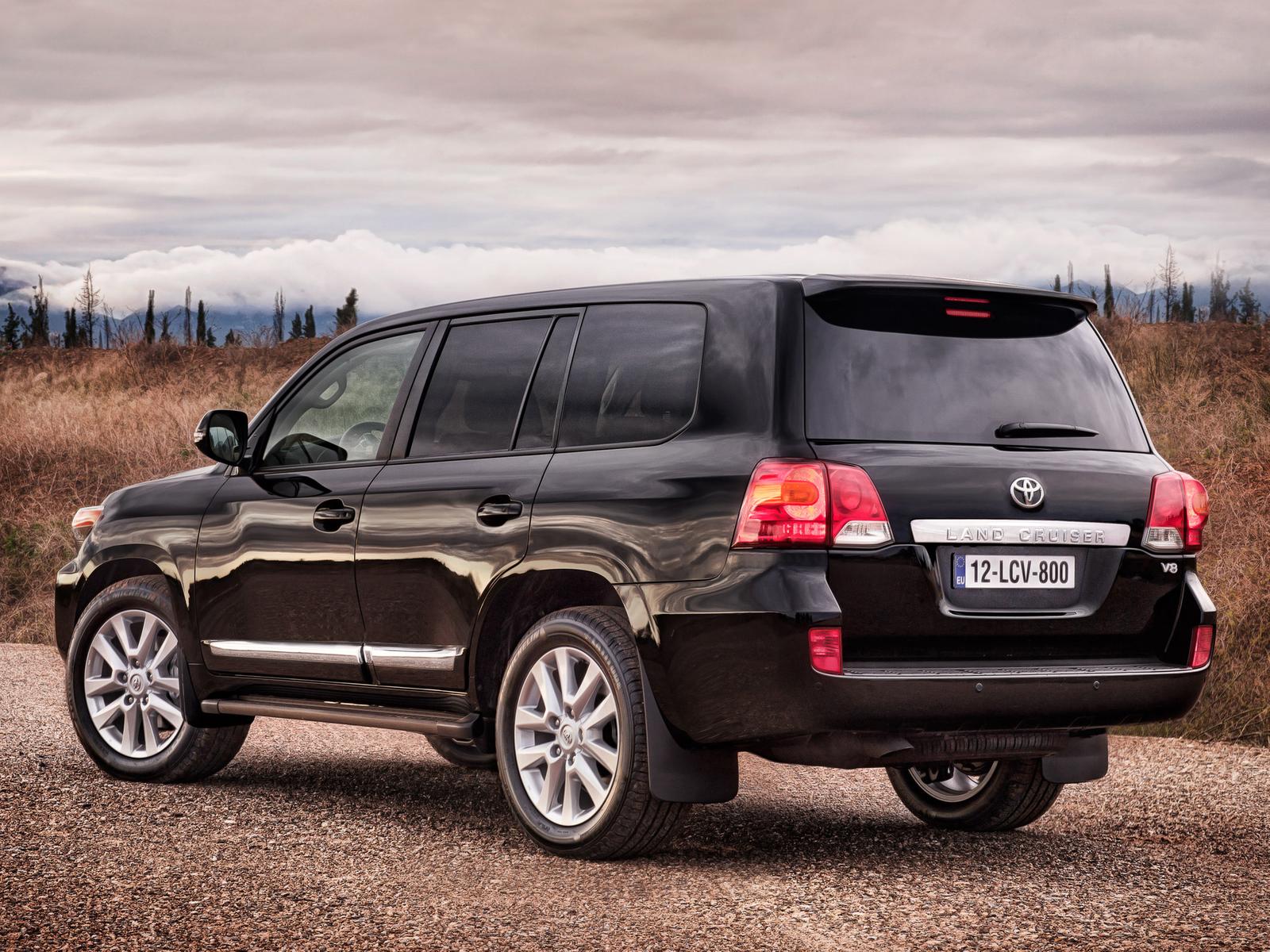 Фото Toyota Land Cruiser 200 J200 рестайлинг - Quto.ru