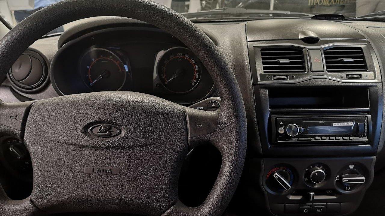 Лада Гранта Минивэн
