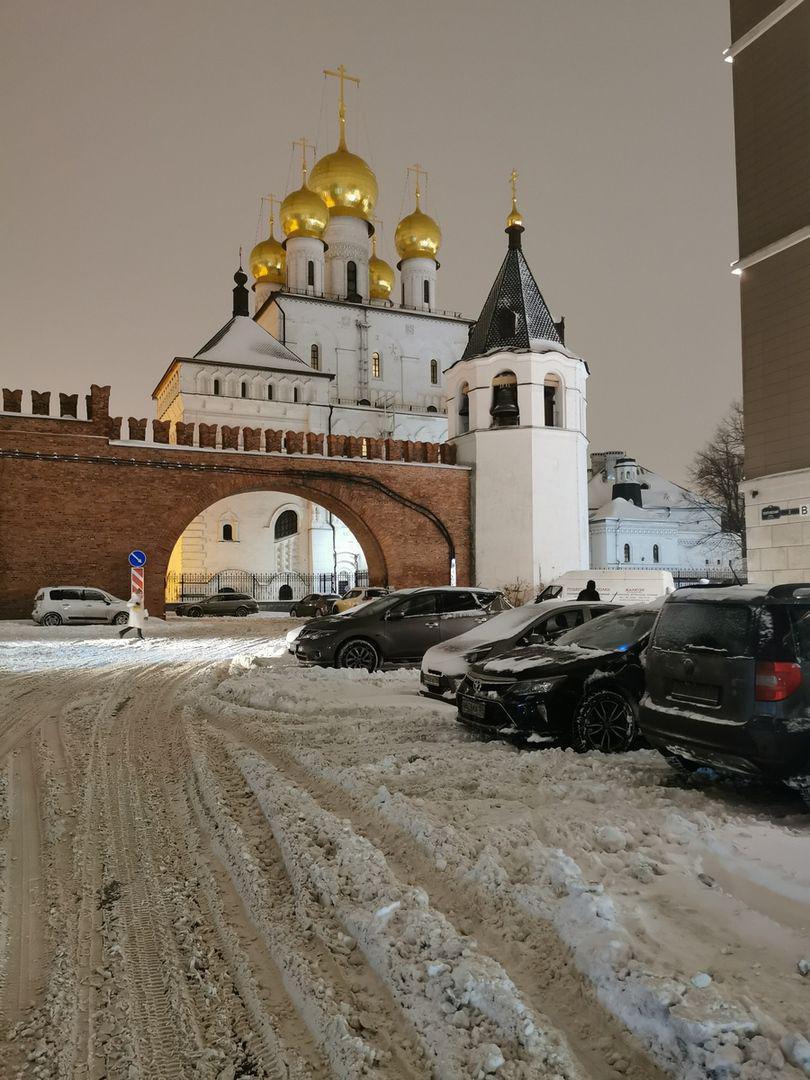 Не убирают снег»: знаменитости продолжают жаловаться на плохую уборку снега  в Петербурге - Quto.ru