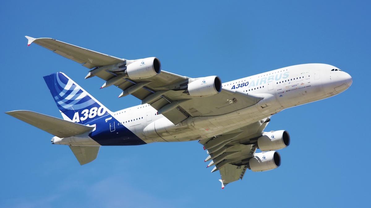 Кусочек легендарного самолёта Airbus A380 сможет купить каждый - Quto.ru