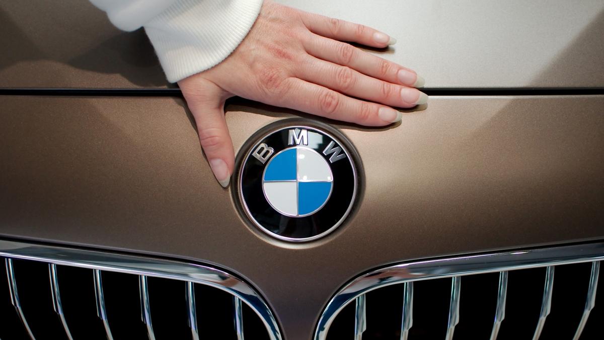 BMW перестала поставлять машины в РФ и остановила производство в  Калининграде - Quto.ru