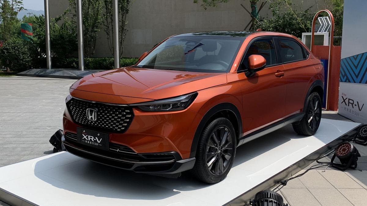 ����� XR V