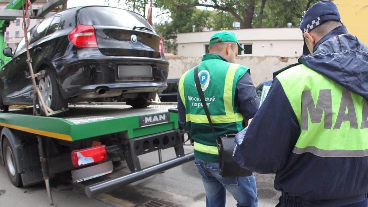 Подсчитано, сколько люксовых автомобилей отправилось на штрафстоянки в  Москве - Quto.ru