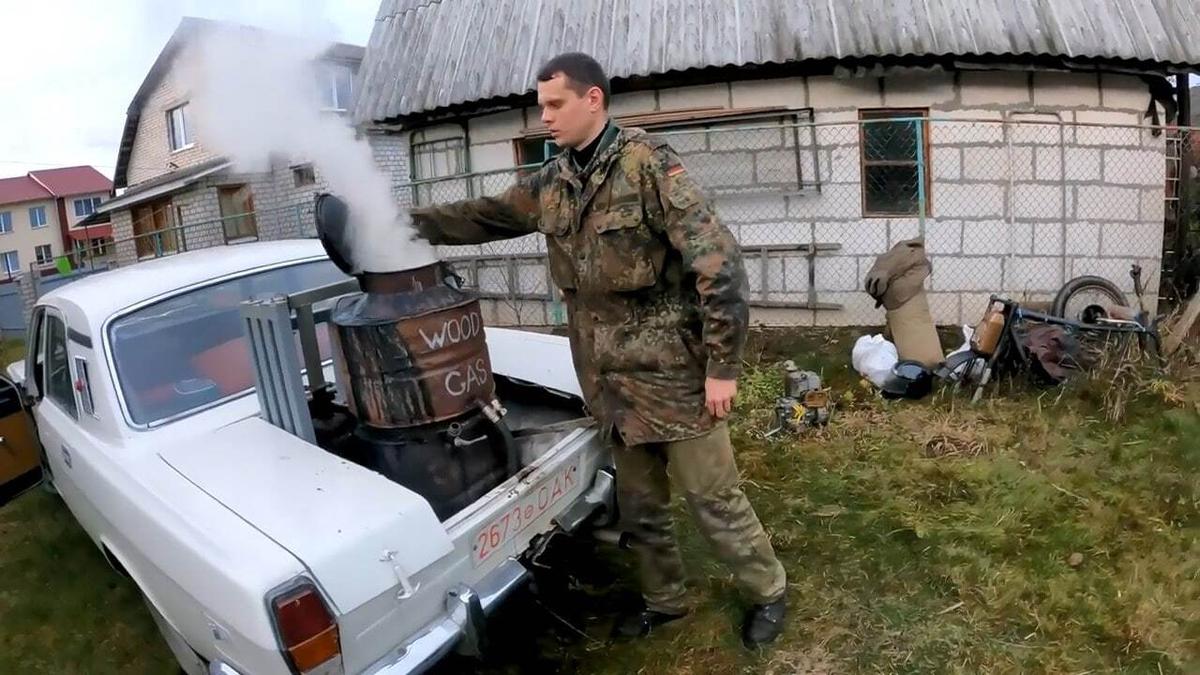 Белорус перевёл свою «Волгу» на дрова - Quto.ru