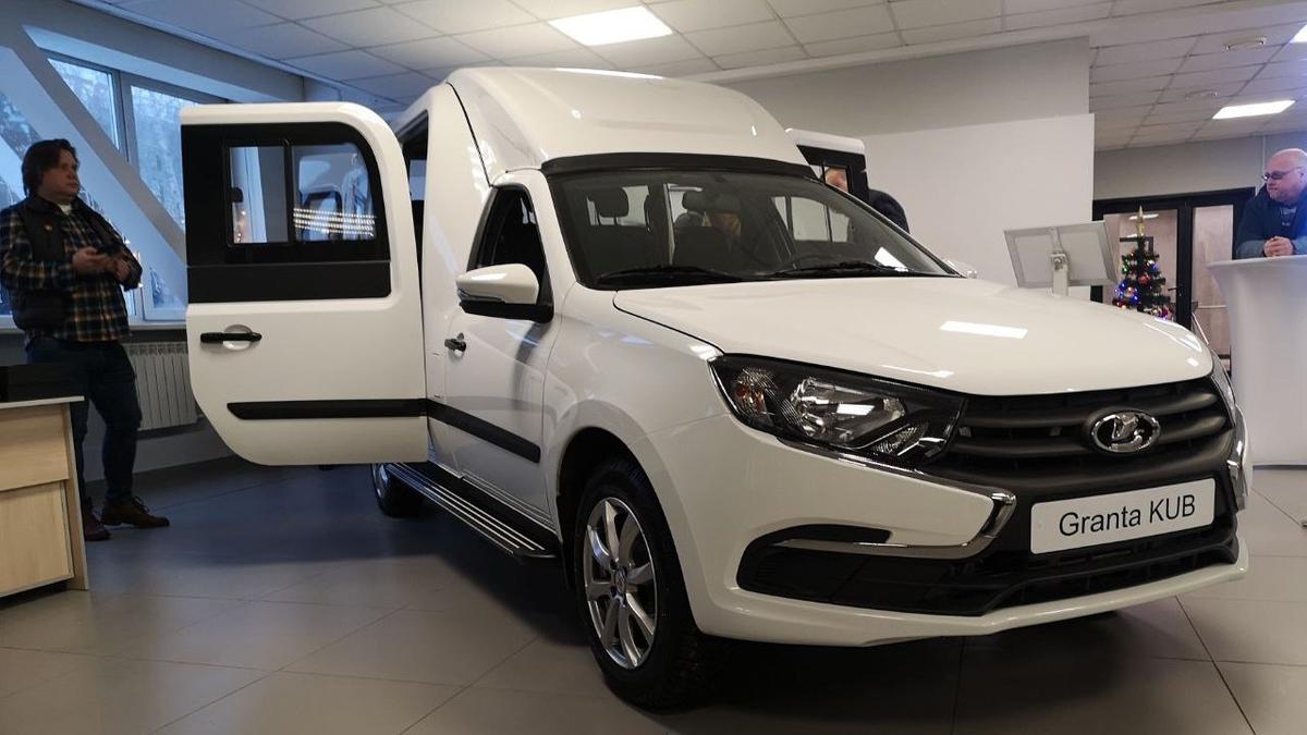 Лада Гранта Минивэн