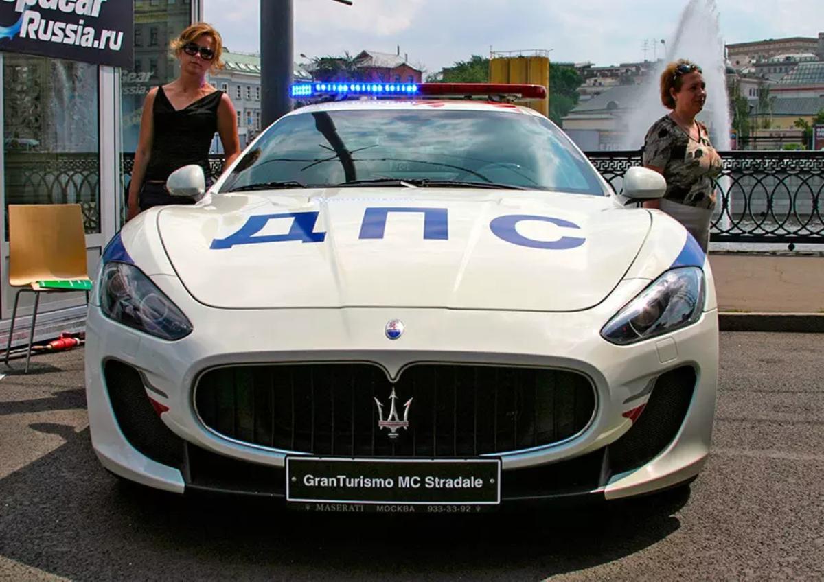 Maserati GranTurismo и другие необычные автомобили российской ГИБДД -  Quto.ru