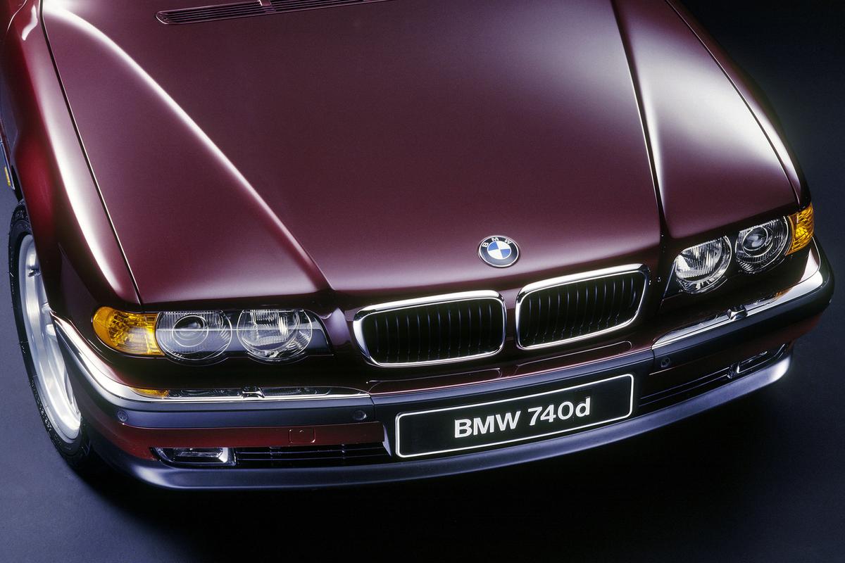 Его величество «Бумер»: 5 фактов про культовый BMW 7 Series E38 - Quto.ru