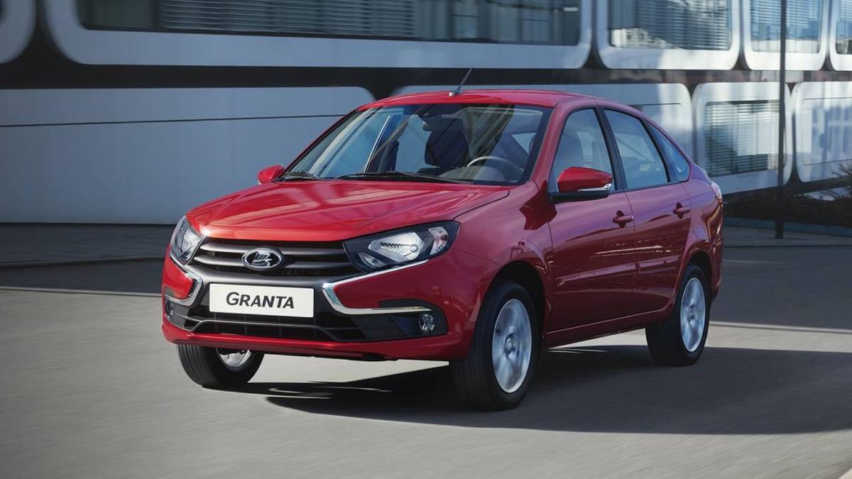 На Lada Granta начала отслаиваться краска - Quto.ru