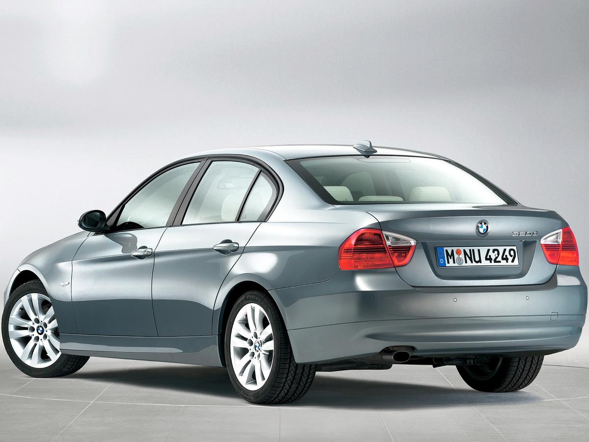 ��� 3 E92