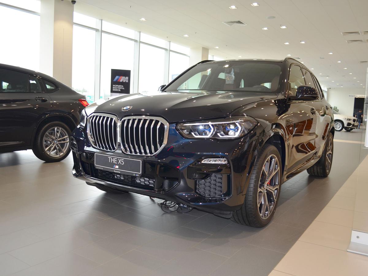 Продано: BMW X7 G07 40d 340 л.с. черный металлик в Москве - Quto.ru