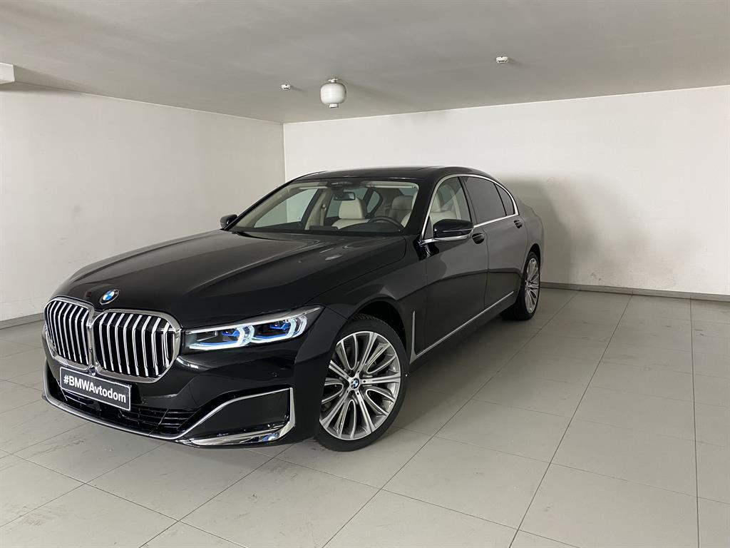 Продано: BMW 7 серия G11/G12 рестайлинг 740Li xDrive 340 л.с. черный  металлик в Москве - Quto.ru