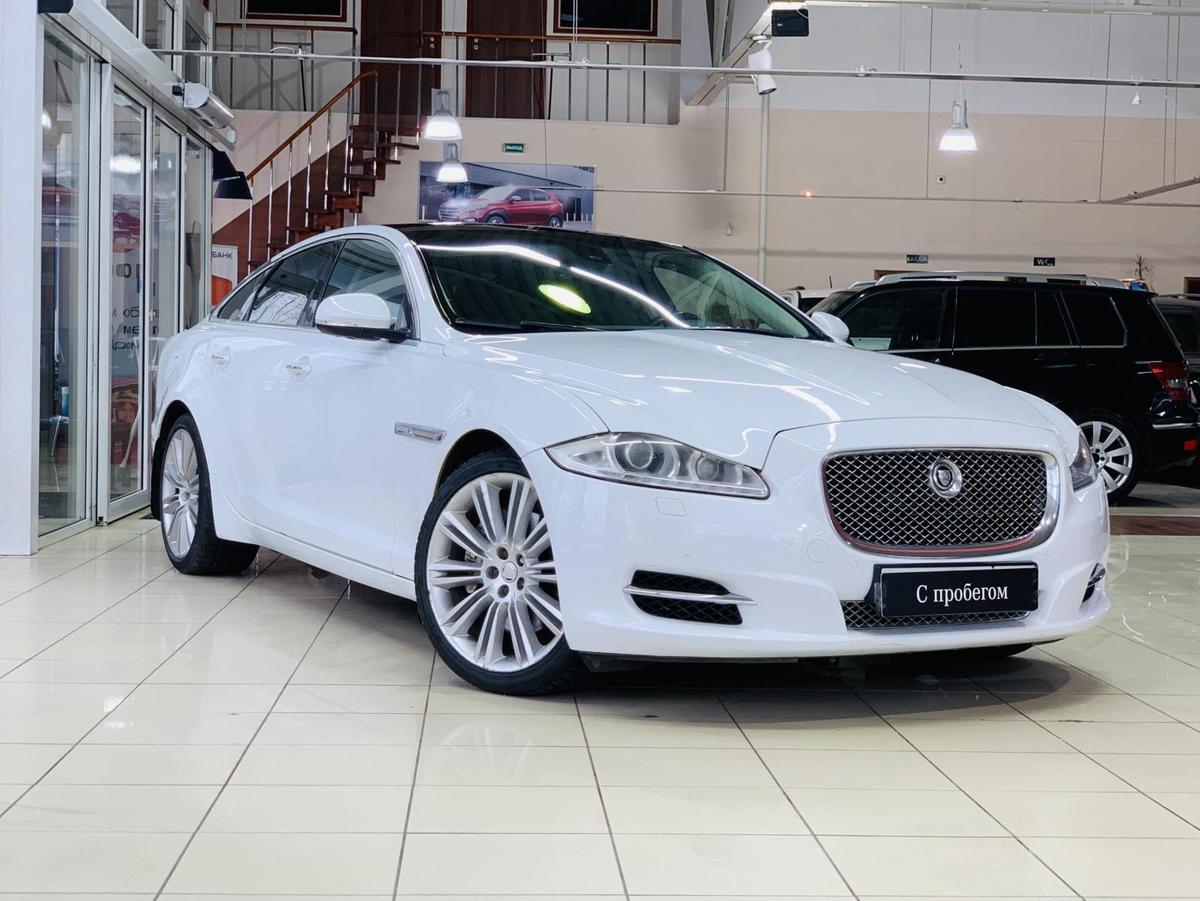 Продано: Jaguar XJ V поколение 3.0 D AT LWB 275 л.с. белый в Москве -  Quto.ru