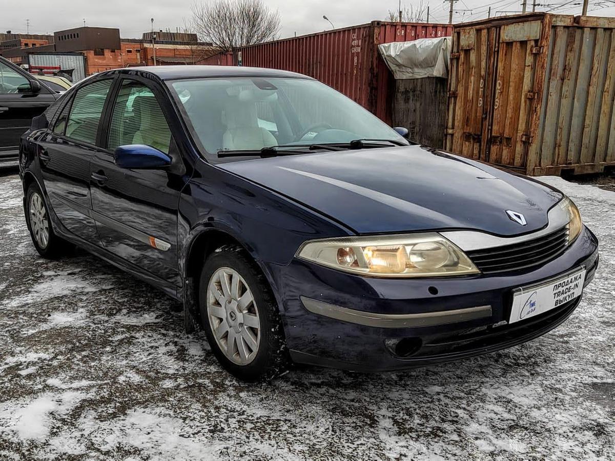 Продано: Renault Laguna хэтчбек II поколение 1.8 MT 120 л.с. синий в  Санкт-Петербурге - Quto.ru