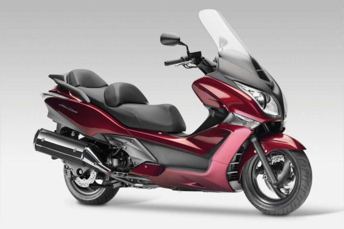 Honda Silver Wing 400 2009 - цена, технические характеристики, фотографии,  видео - Quto.ru