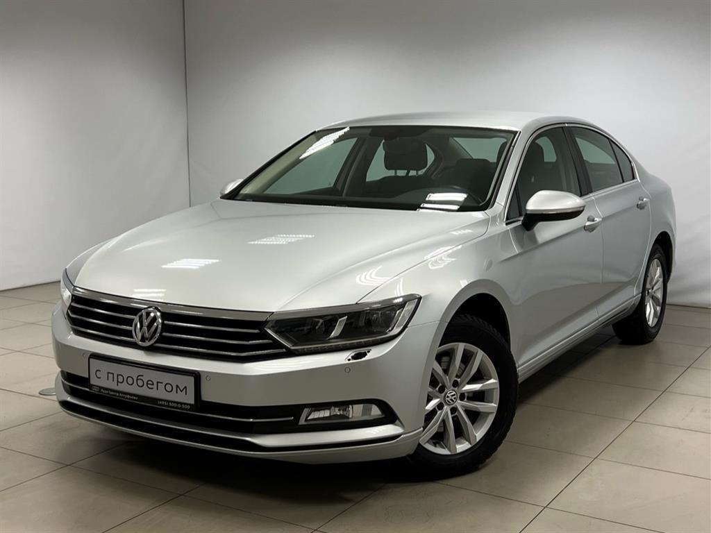 Продано: Volkswagen Passat седан B8 1.8 TSI DSG 180 л.с. серебряный в  Москве - Quto.ru