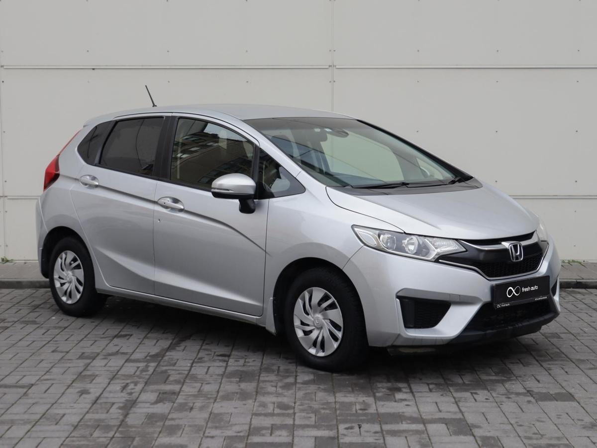 Продано: Honda Jazz II поколение рестайлинг 1.4 CVT 100 л.с. серый в  Краснодарском крае - Quto.ru