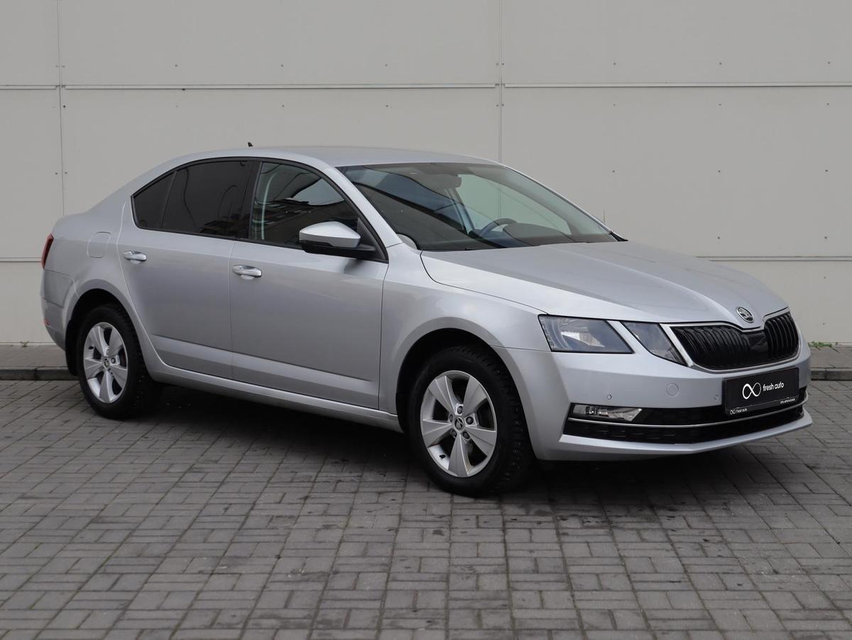 Продано: Skoda Octavia лифтбек III поколение рестайлинг 1.4 TSI DSG 150  л.с. серебряный в Краснодарском крае - Quto.ru