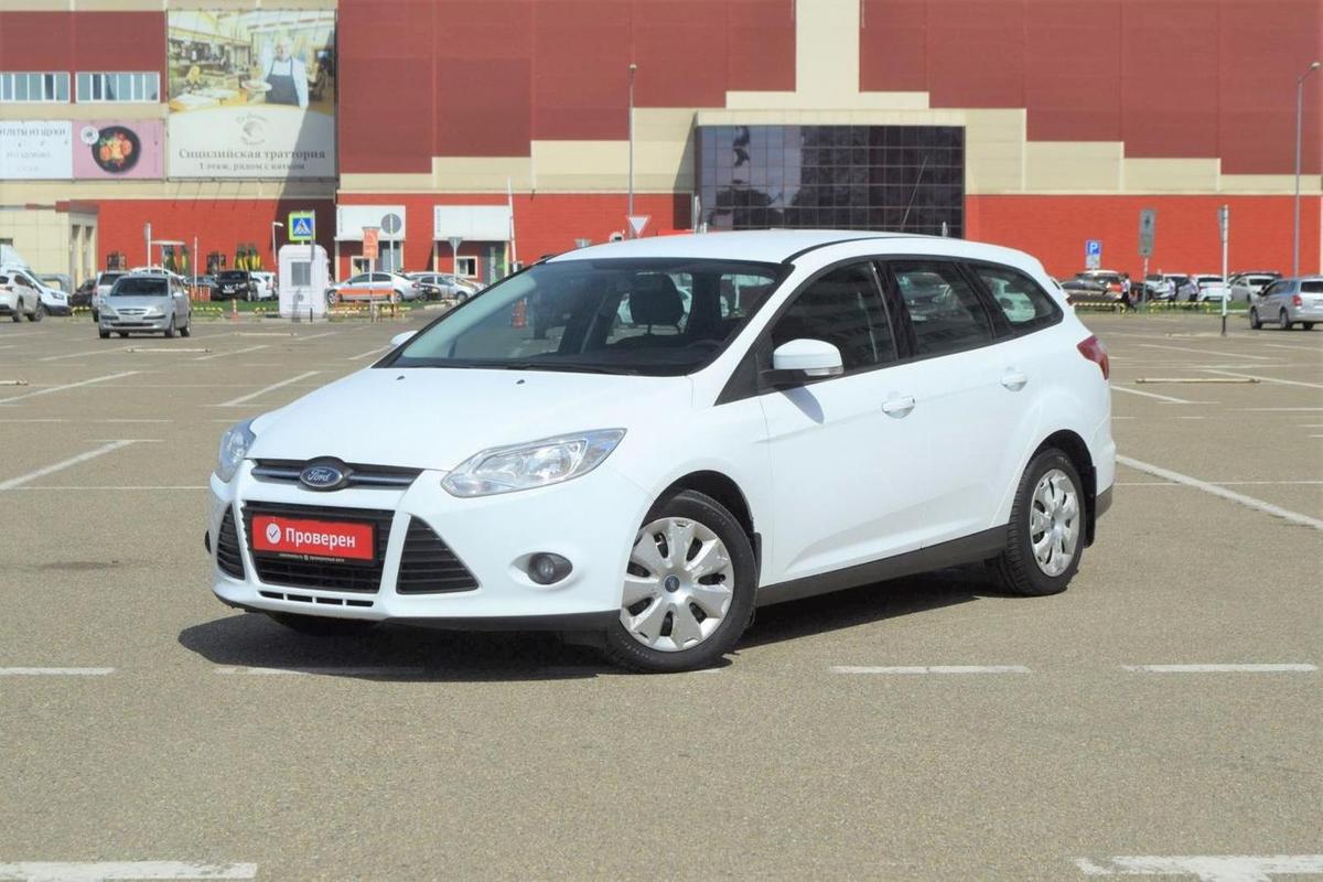 Продано: Ford Focus универсал III поколение 1.6 MT 105 л.с. белый в Краснодарском  крае - Quto.ru