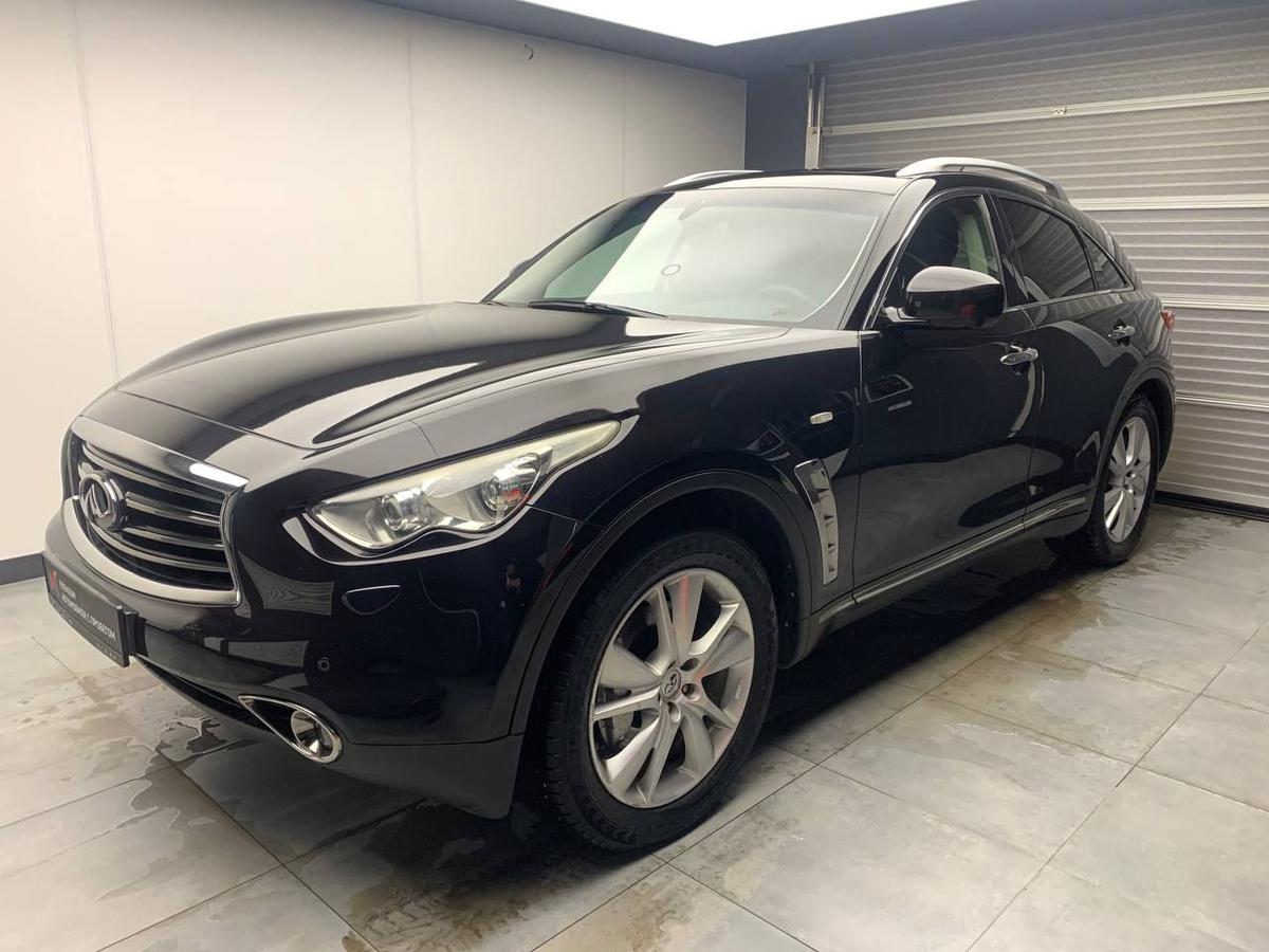 Продано: Infiniti FX II поколение рестайлинг FX30d 238 л.с. черный в  Санкт-Петербурге - Quto.ru