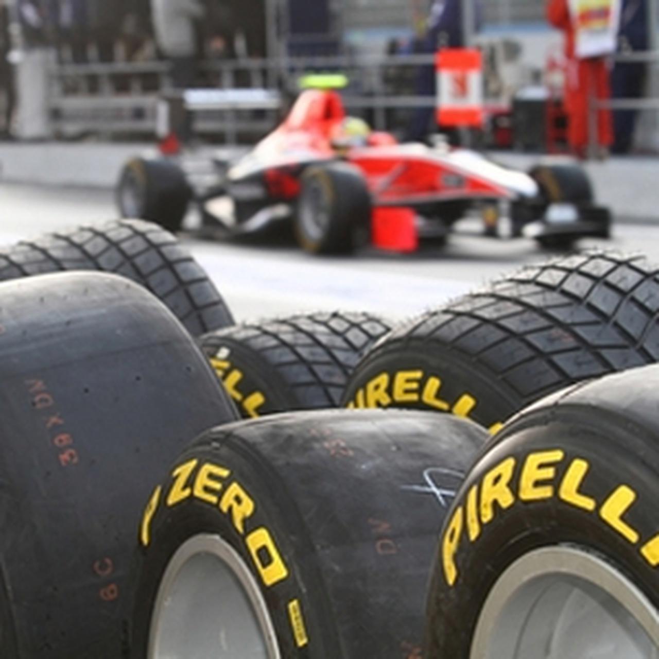 Pirelli пометит шины для Формулы-1 разными цветами - Quto.ru