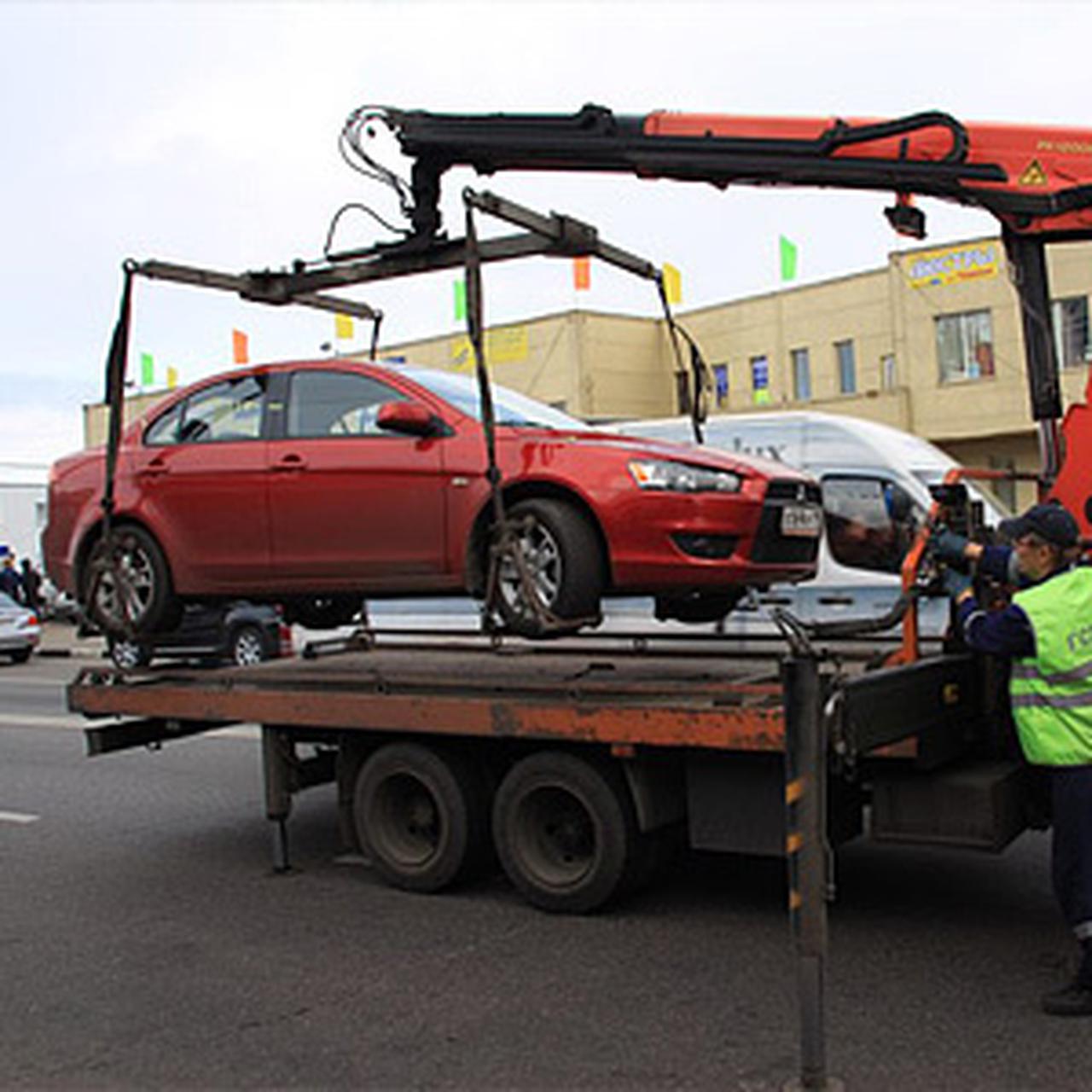 Cуд признал законной платную эвакуацию автомобилей - Quto.ru