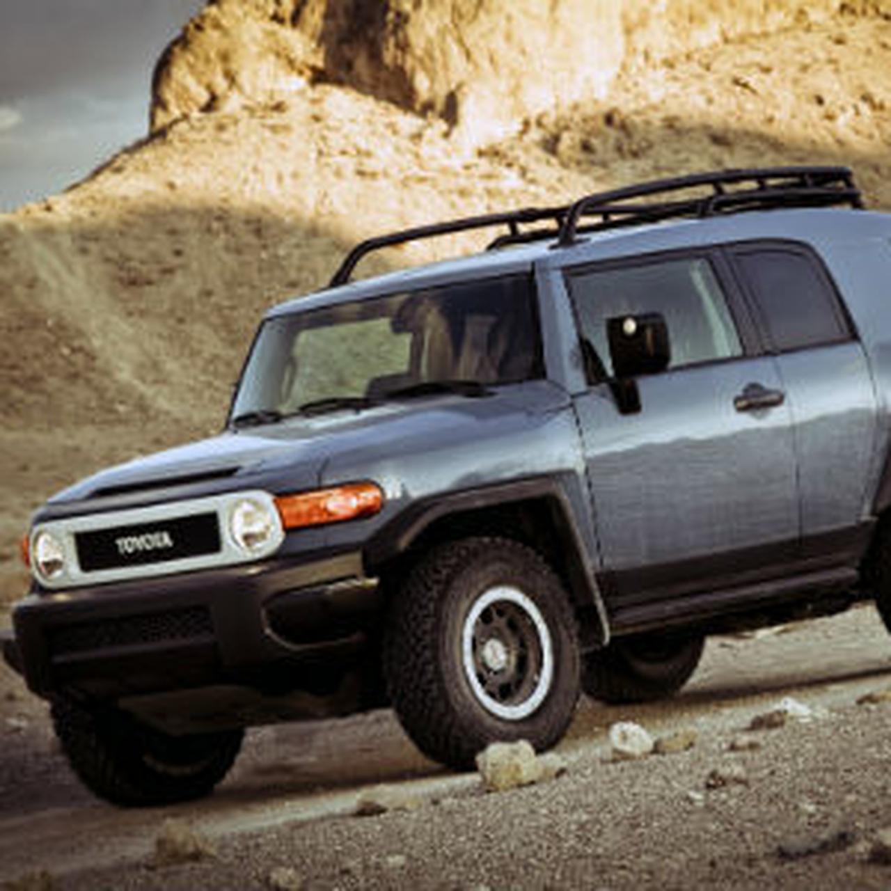 Toyota намекнула на наследника FJ Cruiser - Quto.ru