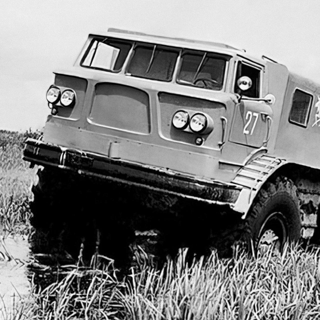 Мощность автомобилей ZiL - Суперкары ЗиЛ