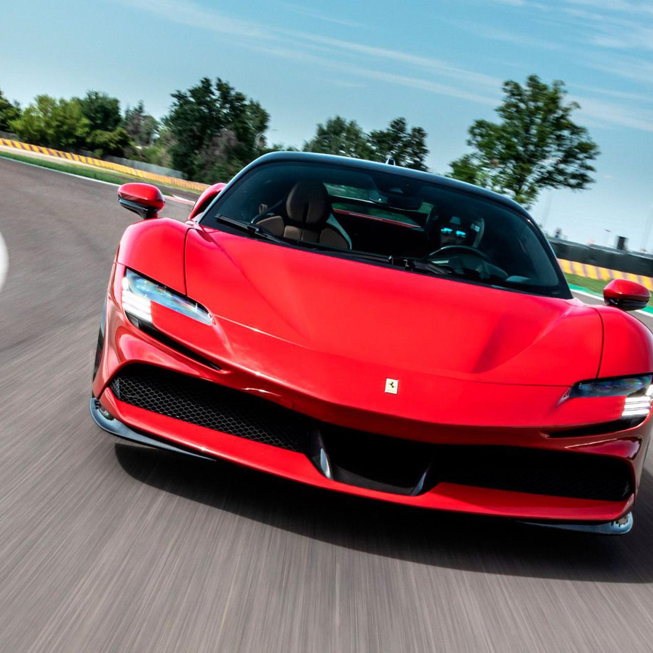 Максимальная скорость Ferrari - Суперкары Феррари