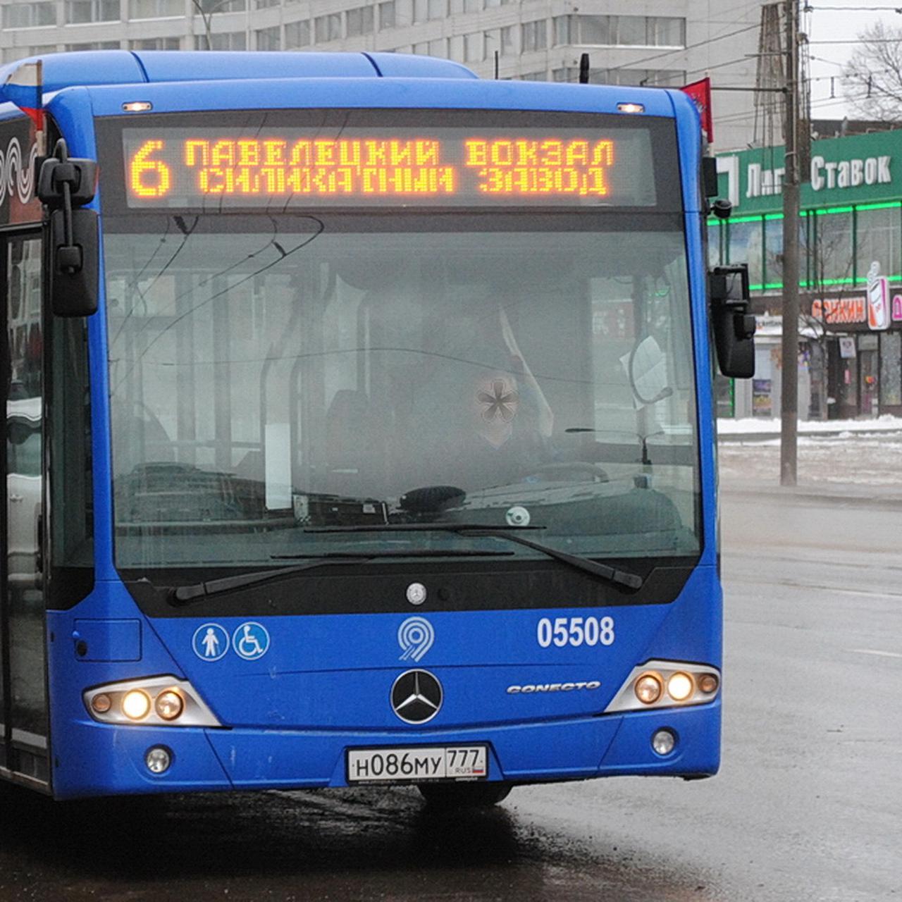 В Москве сняли с маршрутов автобусы Mercedes из-за проблем с сервисом -  Quto.ru