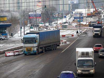 Грузовикам на три месяца запретят ездить по федеральным трассам - Quto.ru