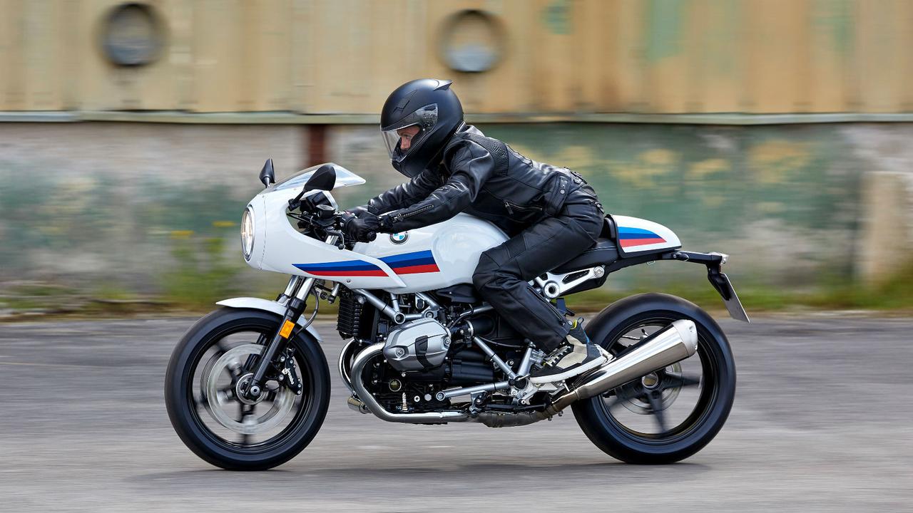 Bmw остается в россии