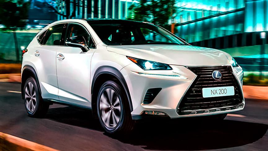 Lexus NX доступен в России в новой спецверсии Black Vision