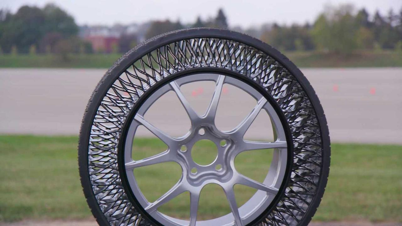 Goodyear тестирует шины, которые не придётся подкачивать (гвозди дачников  им не страшны) - Quto.ru