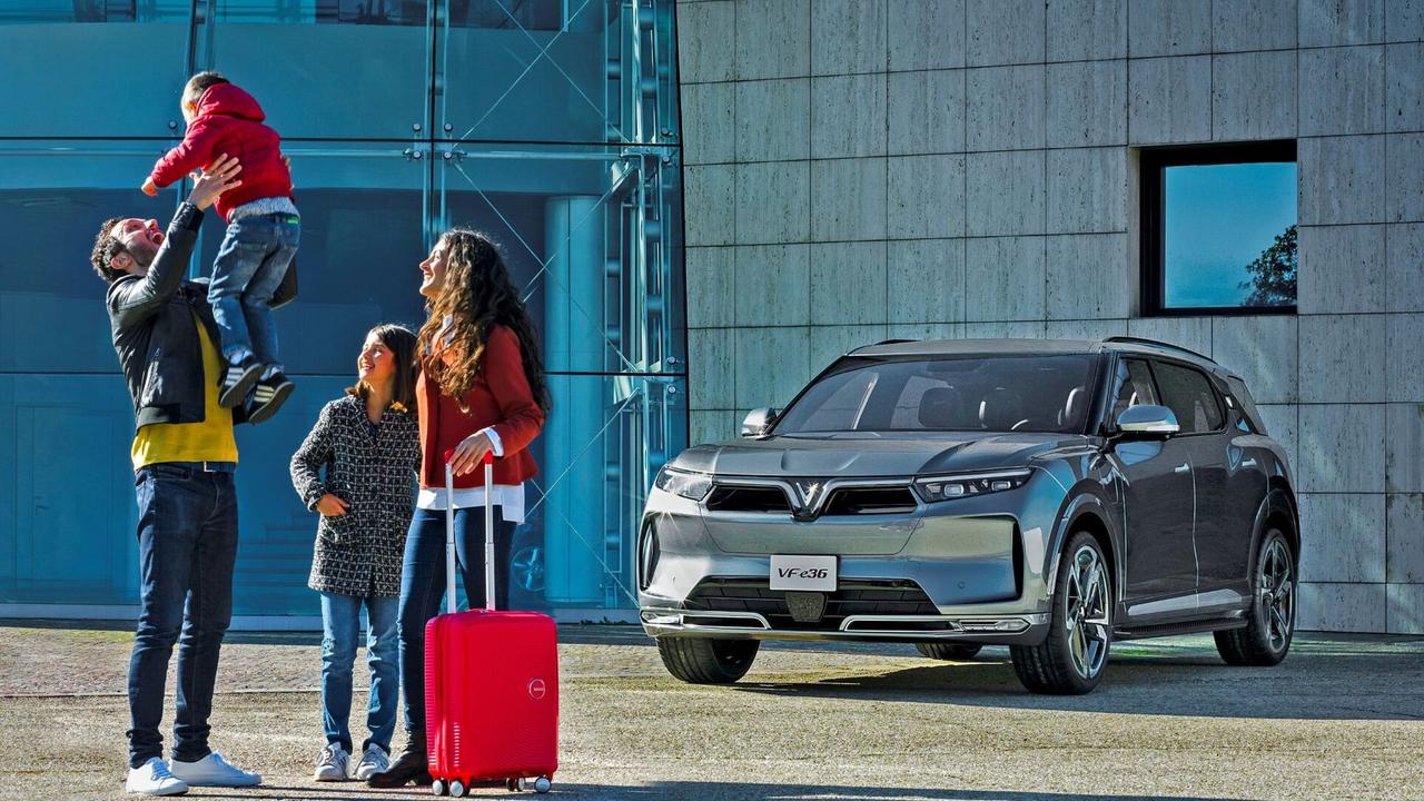 Производитель вьетнамских копий BMW создал первую партию автомобилей ...