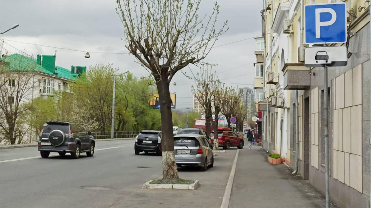 Платные парковки добрались до Дальнего Востока - Quto.ru