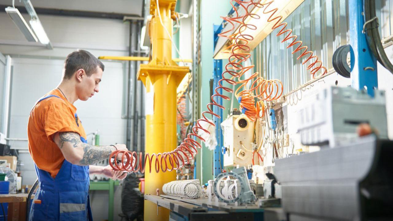 В Москве работают над инновационным двигателем для спорткаров - Quto.ru