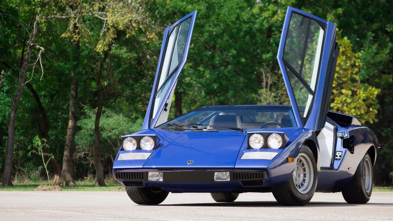 Lamborghini lp400