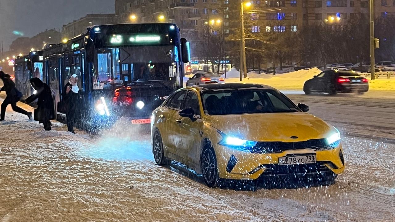 Самозаняты лимит. Налогообложение самозанятого. Самозаняты лимит. Самозаняты лимит. Уплата налогов для самозанятых.