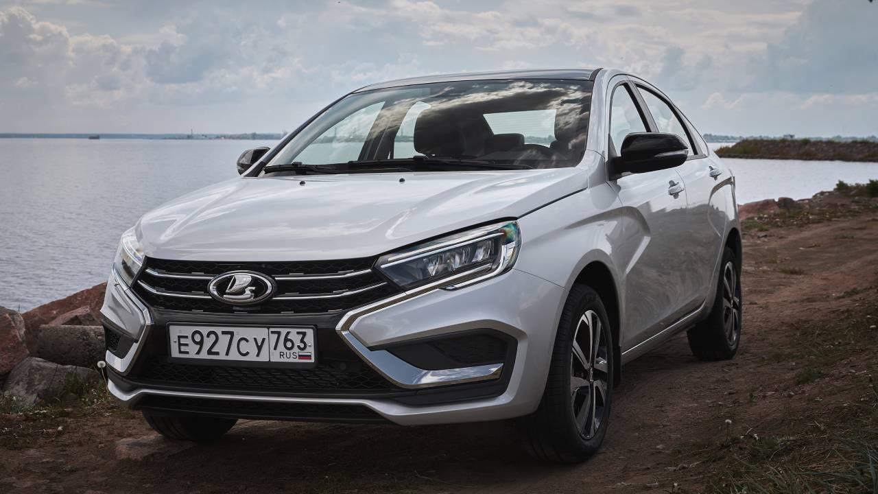 АвтоВАЗ вернул скидки на Lada для своих рабочих - Quto.ru