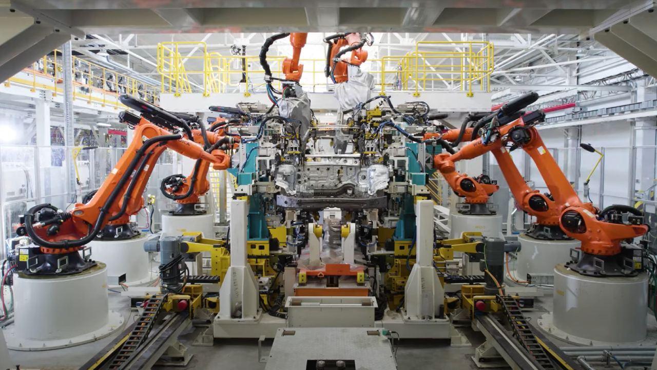 В Узбекистане заработал новый автозавод по выпуску гибридов - Quto.ru