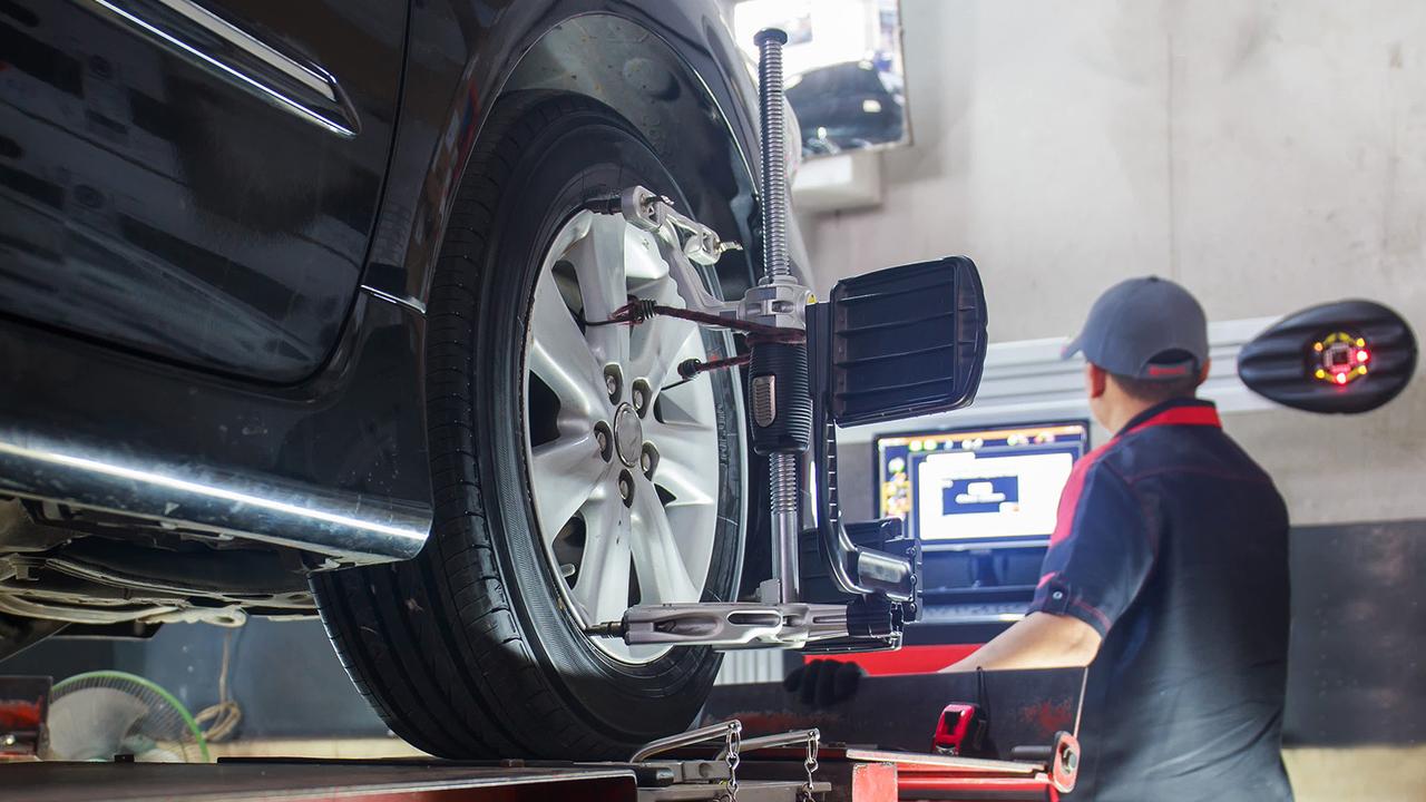 Что такое сход-развал? - Quto.ru