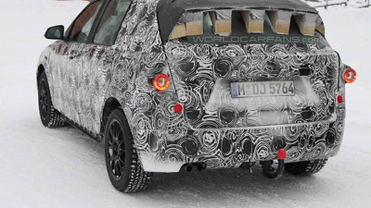 Переднеприводный хэтчбек BMW отправился с MINI Cooper за полярный круг -  Quto.ru