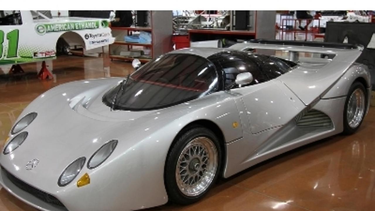 История создания автомобиля Lotec C1000 Mercedes-Benz 1995 года