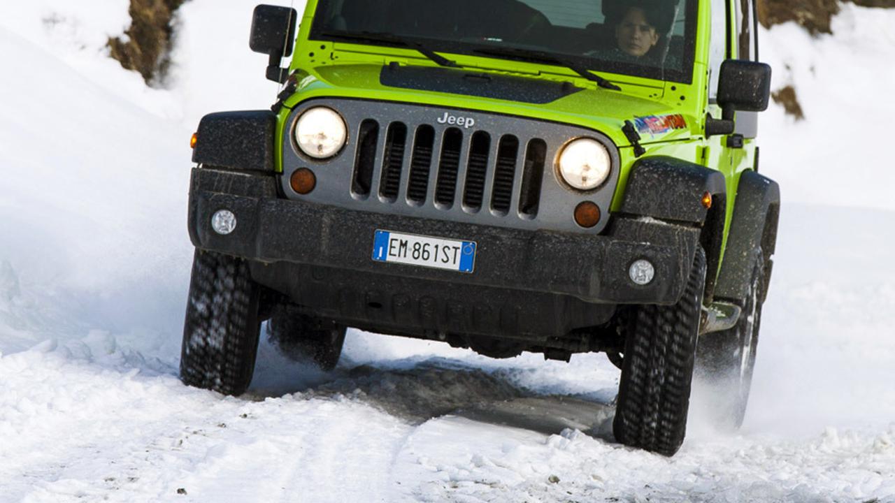 Новый Jeep Wrangler получит алюминиевые детали - Quto.ru