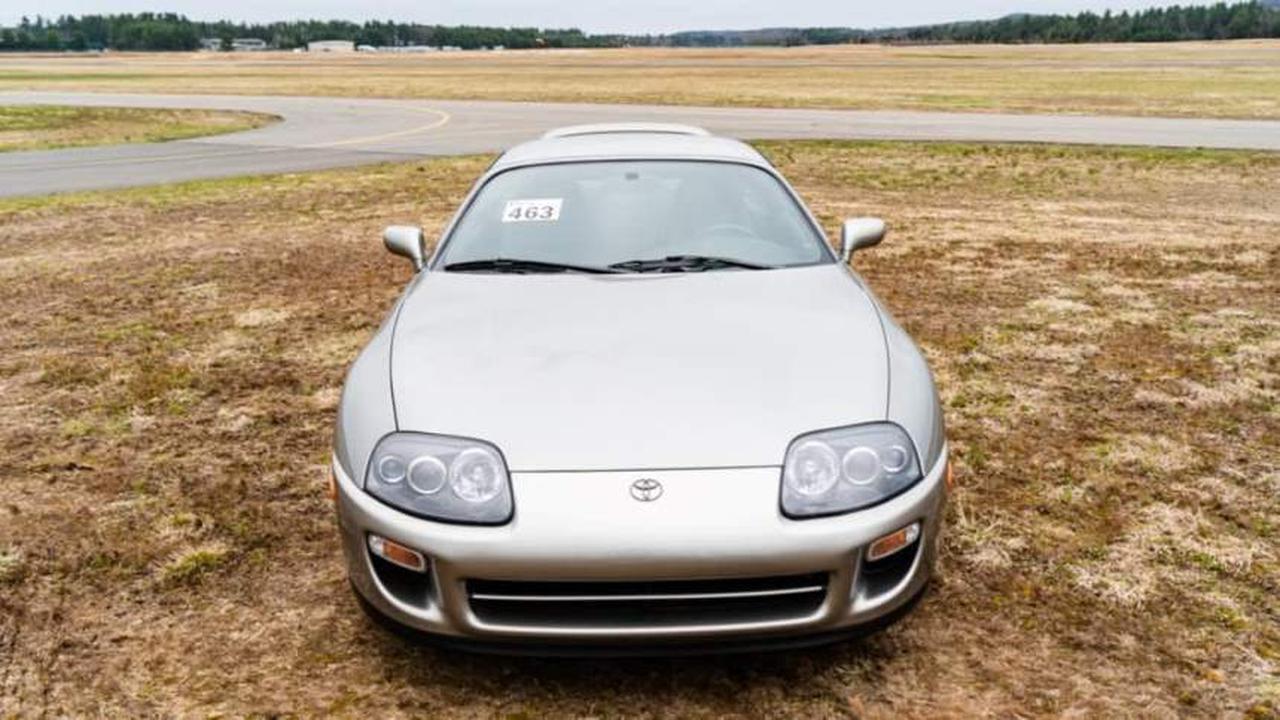 Toyota Supra 1998 года продали за 265 000 долларов - Quto.ru