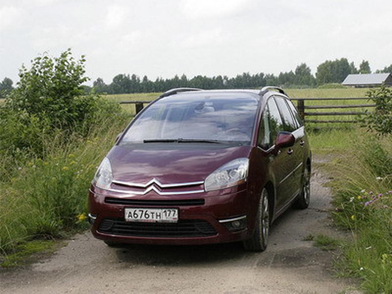 Рай для дачника в Citroen C4 Grand Picasso - Quto.ru