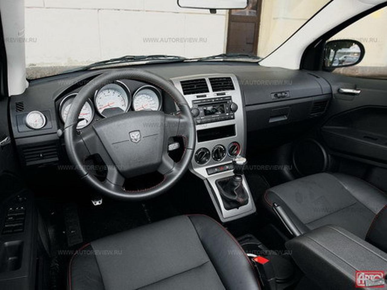 Перебор? Dodge Caliber SRT4 и Mazda 3 MPS - Quto.ru