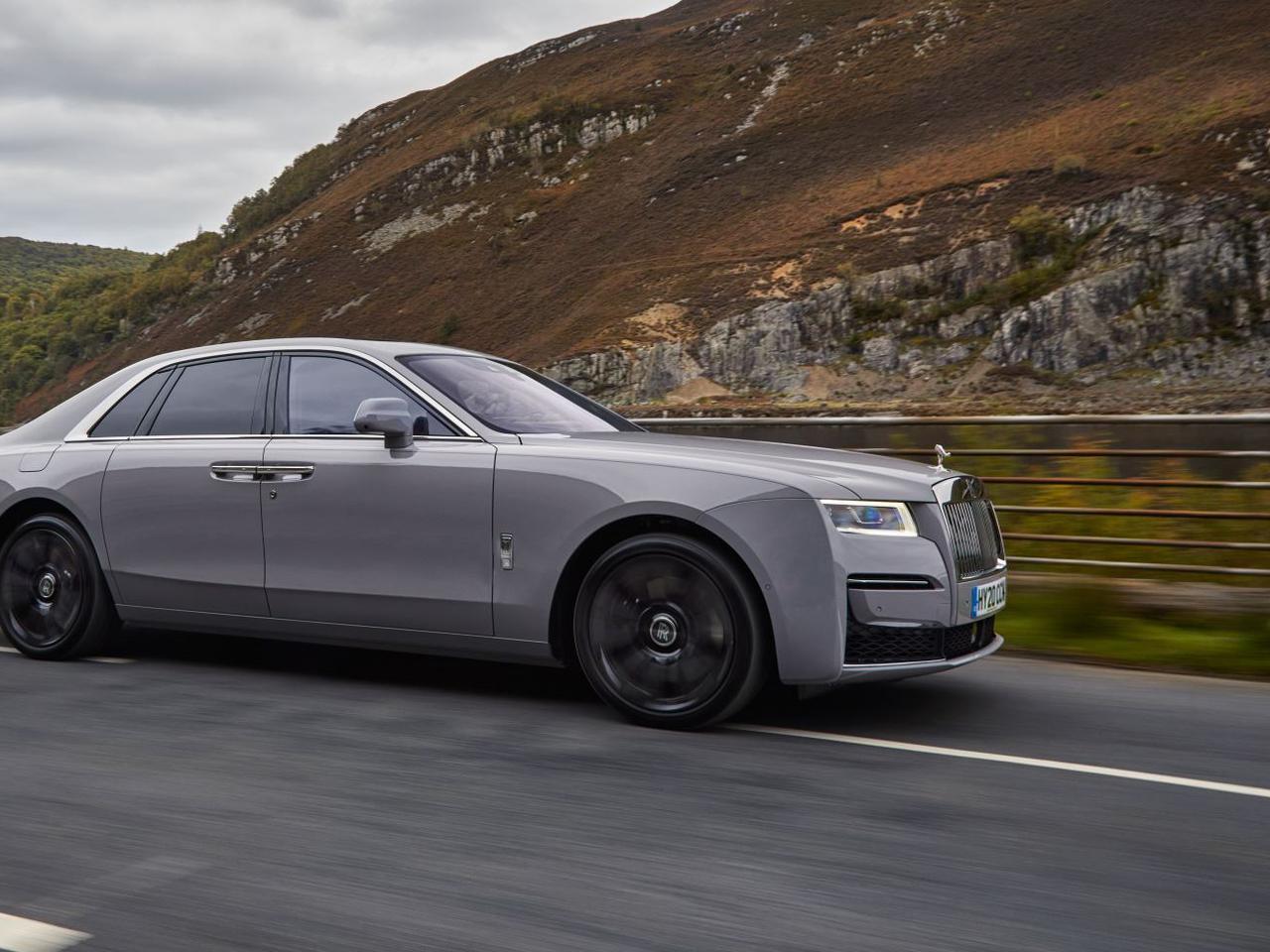 Как устроена подвеска нового Rolls-Royce Ghost, который «стелет» - Quto.ru